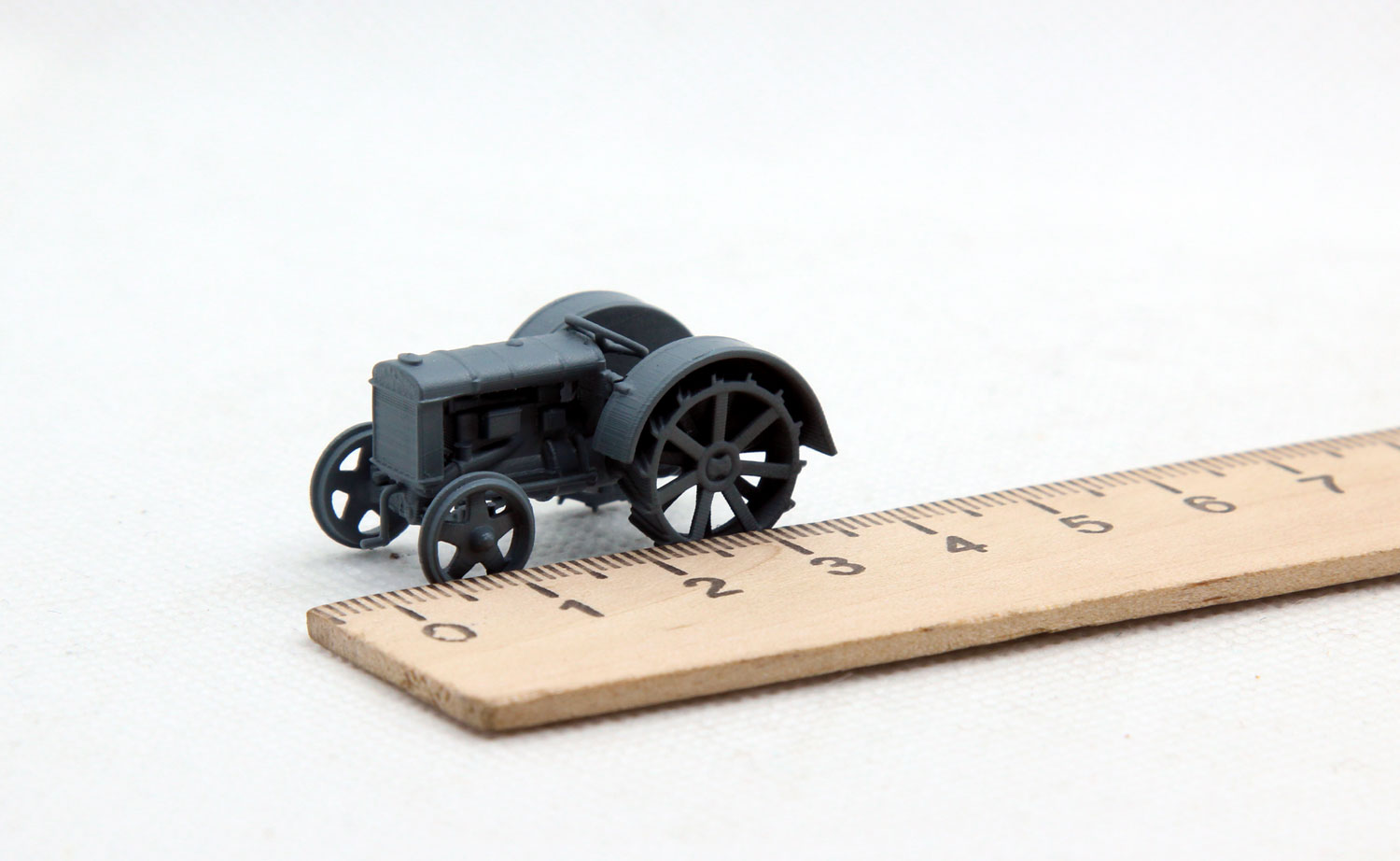  -    1:87  1
