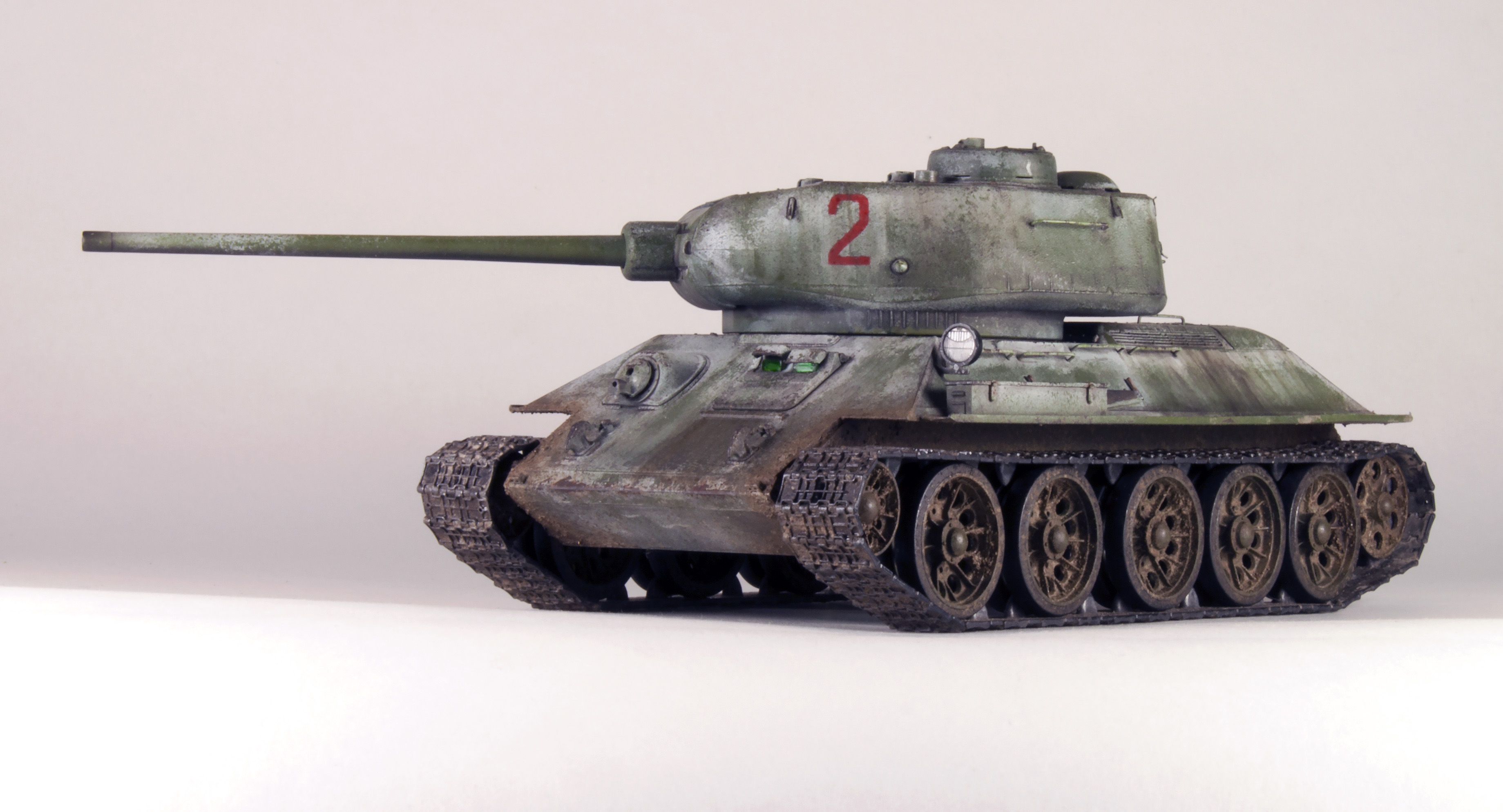 Т-34-85 (масштаб 1:35) модель в масштабе 1:35 фото 1
