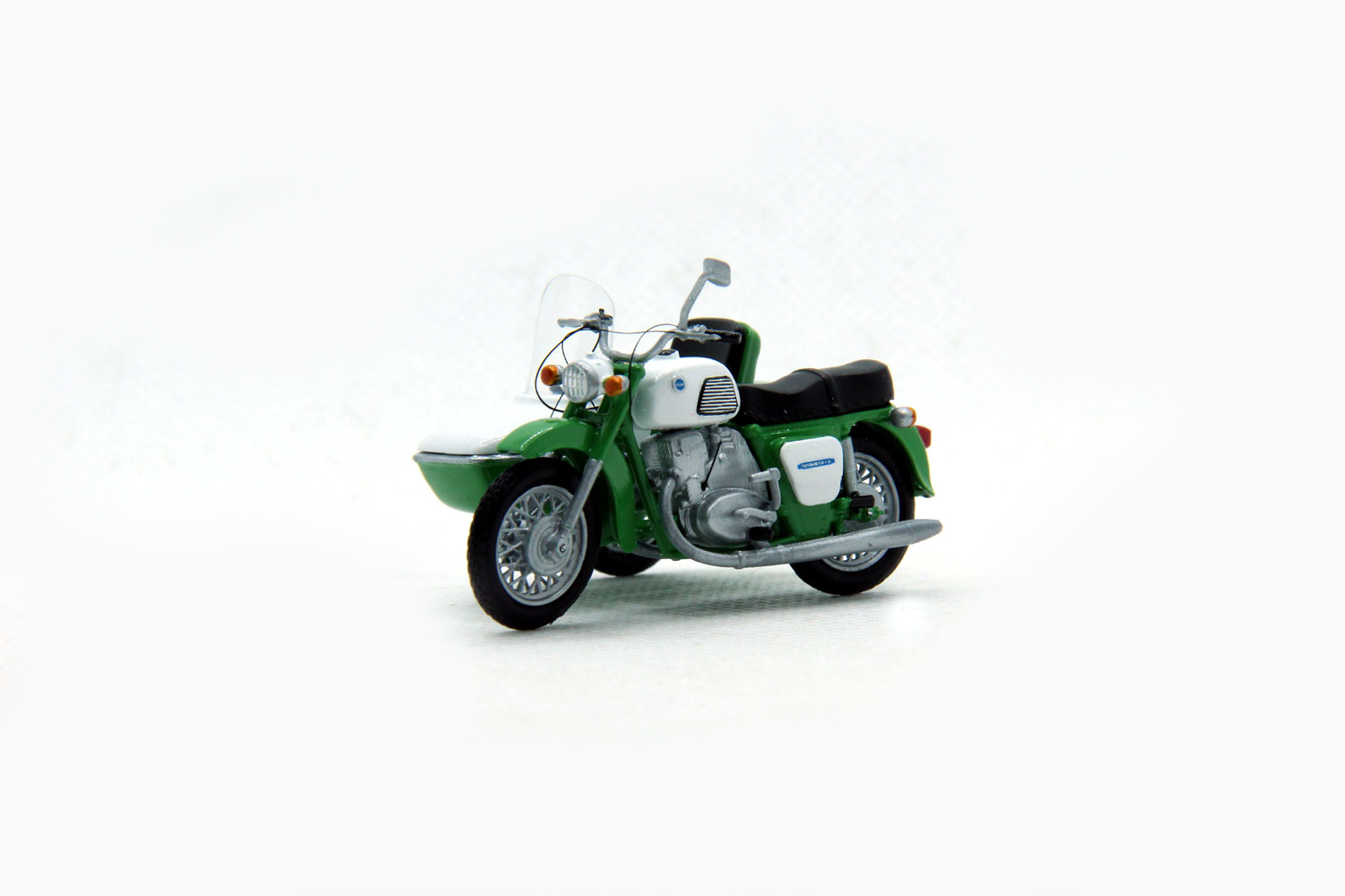Планета-3 c коляской, мотоцикл бело-зеленый модель в масштабе 1:43 фото 1