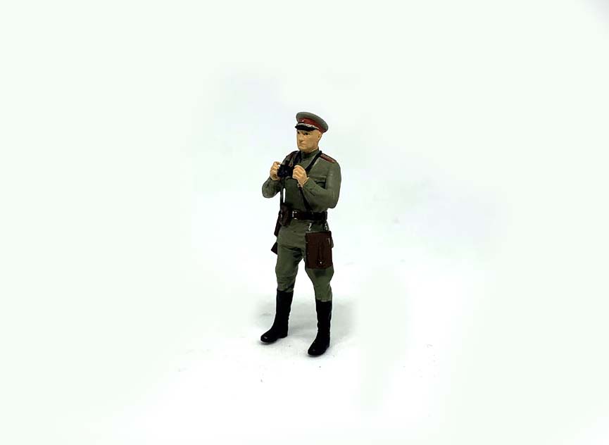 Офицер Коновалов модель в масштабе 1:43 фото 1