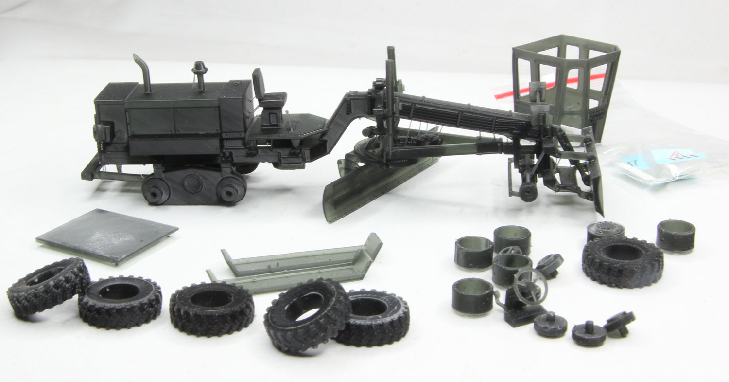 -143  (  )    1:72  1