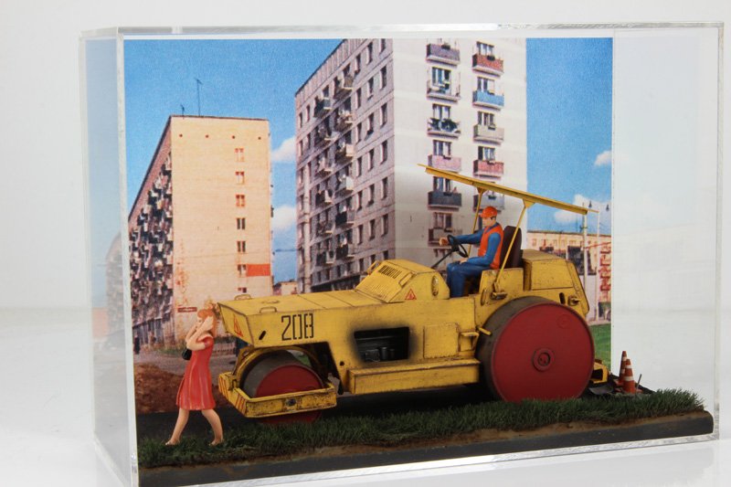 ��-48 ���������� � ��������, ����������� ��� �� ���� ������ � �������� 1:43 ���� 1