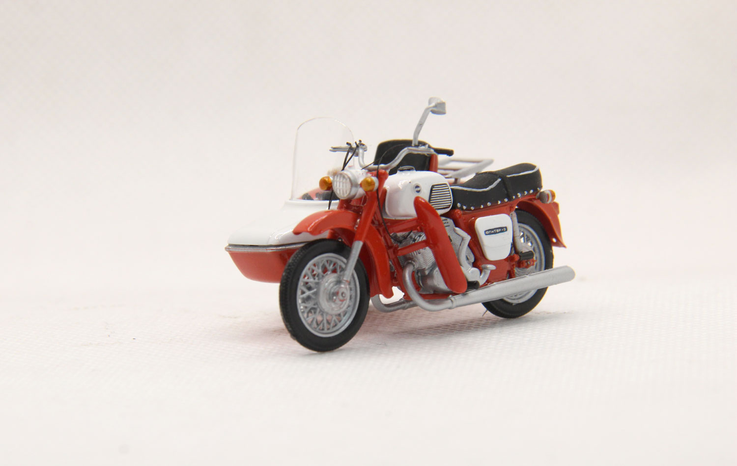 -3  ,  - ( )    1:43  1