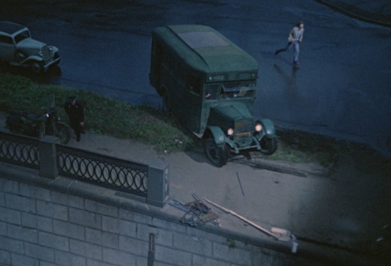 "���������" (���������� "����� ������") ������ � �������� 1:43 ���� 1