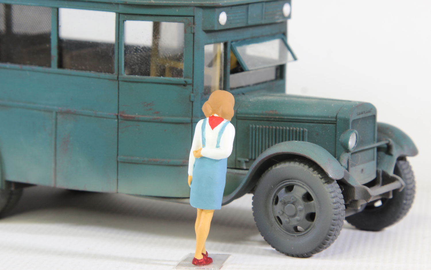 �������� ���� (�������) ������ � �������� 1:43 ���� 1